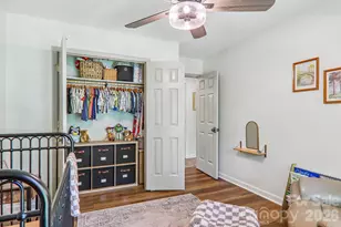 401 Heather Marie Dr, Hendersonville, NC 28792 - Photo 28