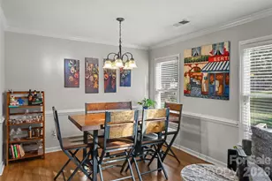 8606 Fox Chase Ln, Charlotte, NC 28269 - Photo 8
