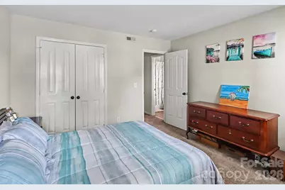 8606 Fox Chase Lane, Charlotte, NC 28269 - Photo 18