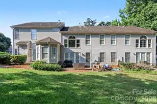 8606 Fox Chase Ln, Charlotte, NC 28269 - Photo 26