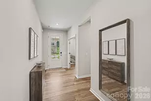 8230 Franklin Trl St, Charlotte, NC 28227 - Photo 4