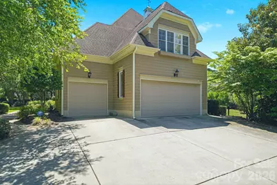 11120 McClure Manor Drive, Charlotte, NC 28277 - Photo 4
