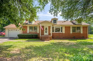 218 S Plantation Rd, Lancaster, SC 29720 - Photo 1