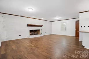 218 S Plantation Rd, Lancaster, SC 29720 - Photo 2
