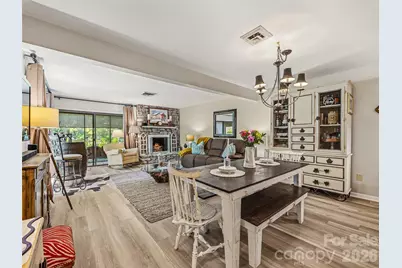 17 Lakemoor Lane, Hendersonville, NC 28739 - Photo 8