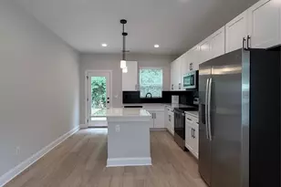 5201 Park Pl Dr, Dallas, NC 28034 - Photo 2