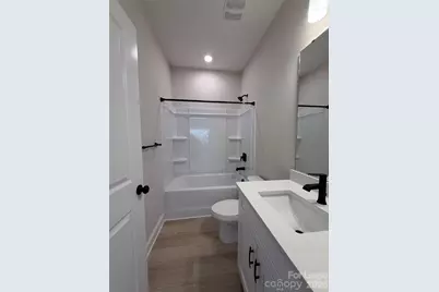 5201 Park Place Drive, Dallas, NC 28034 - Photo 8
