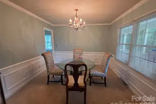 9031 Dartmoor Pl, Charlotte, NC 28227 - Photo 10