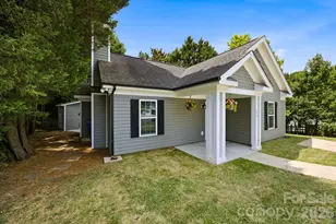 106 Moonflower Ct, Mooresville, NC 28115 - Photo 2