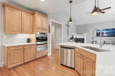 1702 Hannon Farm Road, Fort Mill, SC 29715 - Photo 8