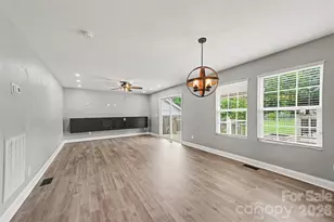 1001 Noles Dr, Mount Holly, NC 28120 - Photo 8