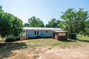 1143 Cheyenne Oaks Dr, Claremont, NC 28610 - Photo 22