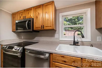 1143 Cheyenne Oaks Drive, Claremont, NC 28610 - Photo 10
