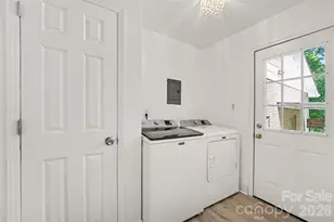 5901 Idlebrook Dr, Charlotte, NC 28212 - Photo 10