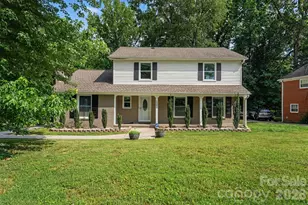 5901 Idlebrook Dr, Charlotte, NC 28212 - Photo 2