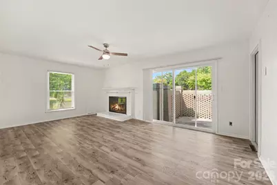 5901 Idlebrook Drive, Charlotte, NC 28212 - Photo 6