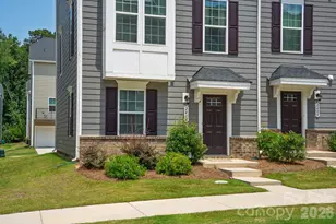 2410 Autumn Olive Ln, Stallings, NC 28104 - Photo 2