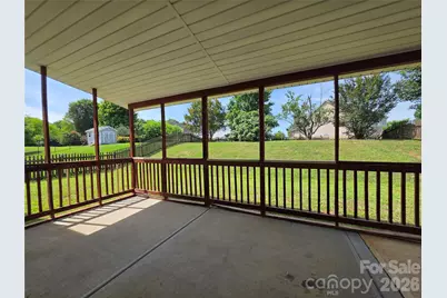 10601 Bere Island Drive, Charlotte, NC 28278 - Photo 12