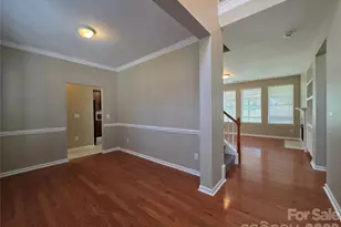 10601 Bere Island Dr, Charlotte, NC 28278 - Photo 2