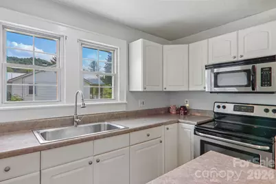 120 Caring Place Loop, Clyde, NC 28721 - Photo 18