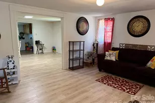 304 Main Ave W, Hildebran, NC 28637 - Photo 12