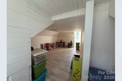 304 Main Avenue W, Hildebran, NC 28637 - Photo 16