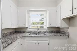 1323 Meadowbrook Cir, Salisbury, NC 28144 - Photo 6