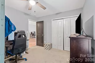 835 Rook Rd, Charlotte, NC 28216 - Photo 22