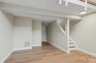7321 Pebblestone Dr, Charlotte, NC 28212 - Photo 28