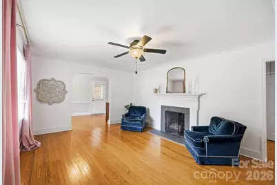 7919 Linda Lake Drive, Charlotte, NC 28215 - Photo 6