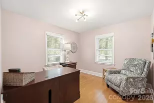 7919 Linda Lake Dr, Charlotte, NC 28215 - Photo 22