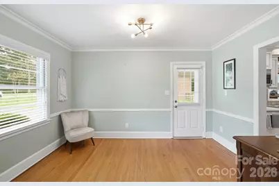 7919 Linda Lake Drive, Charlotte, NC 28215 - Photo 10