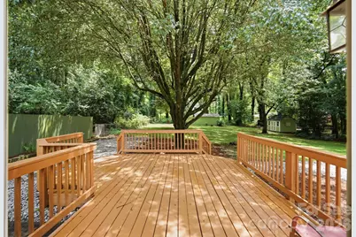 7919 Linda Lake Drive, Charlotte, NC 28215 - Photo 28