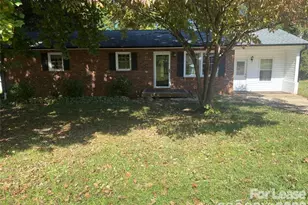 1320 Jamestown Rd, Morganton, NC 28655 - Photo 1