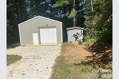 1320 Jamestown Road, Morganton, NC 28655 - Photo 12