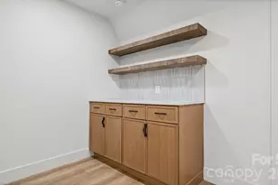 3320 Winterfield Pl, Charlotte, NC 28205 - Photo 30