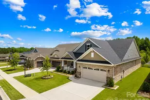 9612 Liberty Hill Dr, Mint Hill, NC 28227 - Photo 2