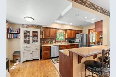 3 Westbridge Drive, Hendersonville, NC 28739 - Photo 10