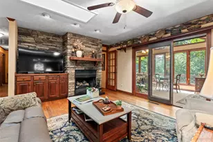3 Westbridge Dr, Hendersonville, NC 28739 - Photo 8