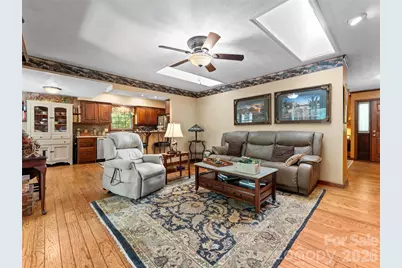 3 Westbridge Drive, Hendersonville, NC 28739 - Photo 6