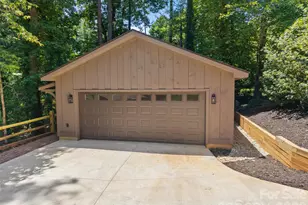 3 Westbridge Dr, Hendersonville, NC 28739 - Photo 32