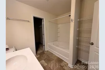 6562 Paw Village Road, Charlotte, NC 28214 - Photo 18