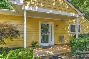 807 Sardis Cove Dr, Charlotte, NC 28270 - Photo 1