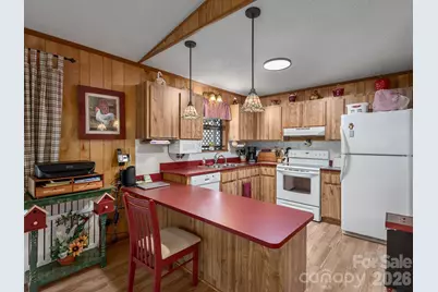 85 Hillcrest Road, Maggie Valley, NC 28751 - Photo 8