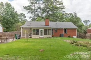 7115 Powder Mill Pl, Charlotte, NC 28277 - Photo 2