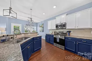 1913 Burning Acres Ct, Fort Mill, SC 29715 - Photo 6