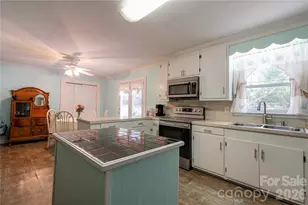 613 Tina Dr, Shelby, NC 28152 - Photo 8