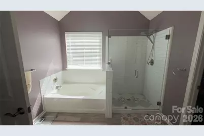 5227 Eagle Creek Drive, Charlotte, NC 28269 - Photo 12