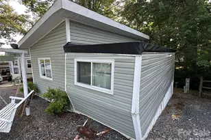 162 Clubhouse Dr, New London, NC 28127 - Photo 24