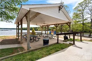 162 Clubhouse Dr, New London, NC 28127 - Photo 32